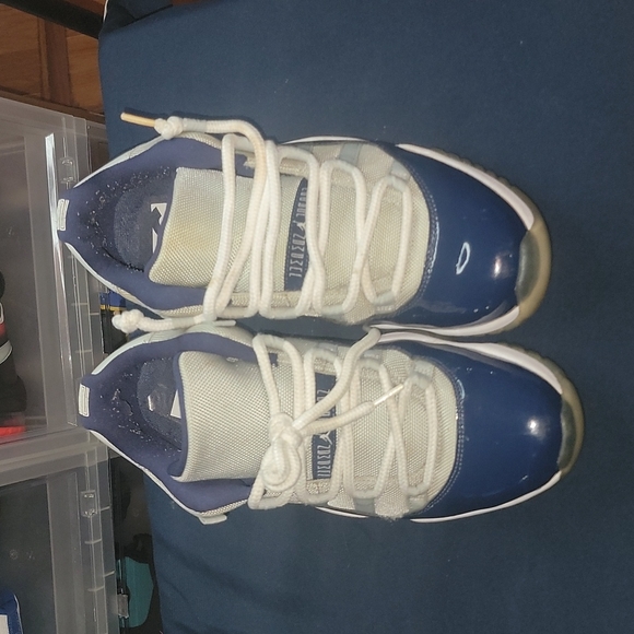 Jordan Other - Air Jordan 11 Low "Georgetown"